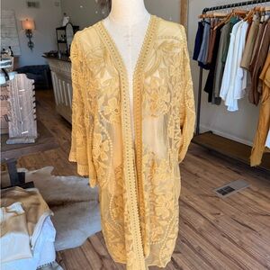 Elegant Gold Lace Kimono